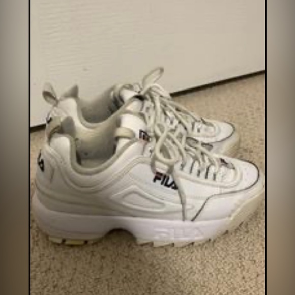 FILA’S - Picture 4 of 4